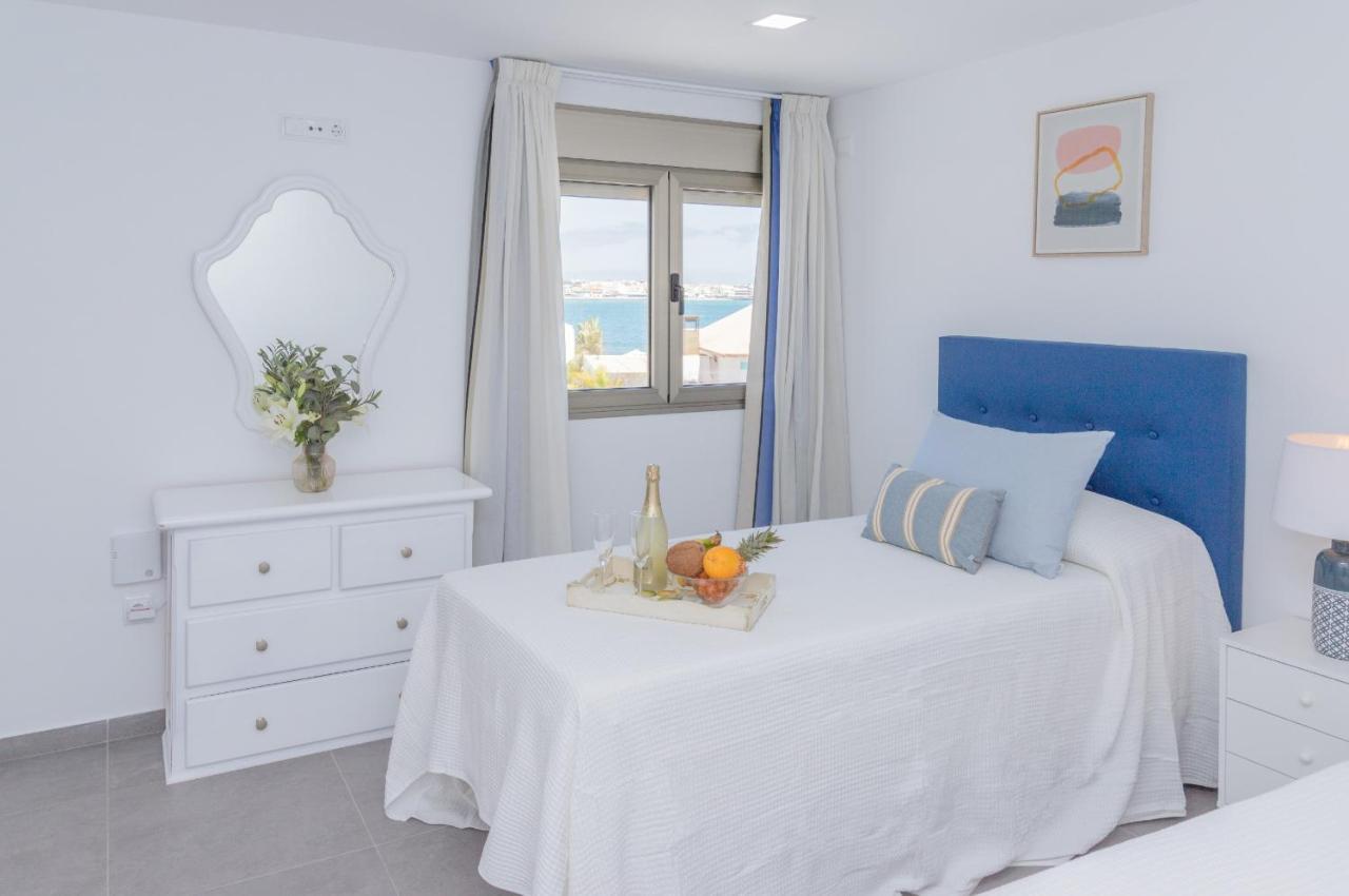 Apartment Holiday 5 Beachfront Corralejo By Holidays Home מראה חיצוני תמונה